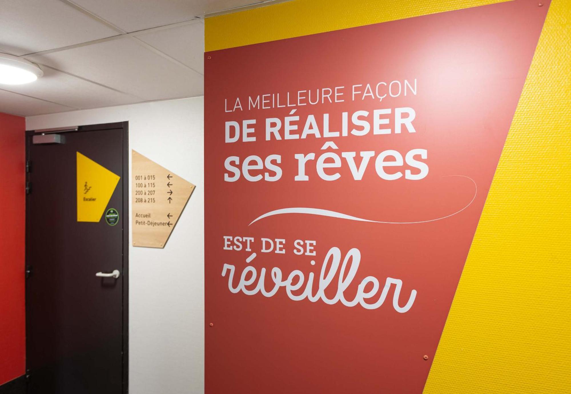B&B Hotel Bourges 2 Bagian luar foto